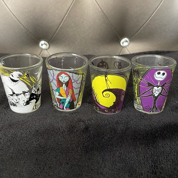 Disney Nightmare Before Christmas shot glasses. Set of 4. Size- 1.5 oz. - Picture 2 of 3